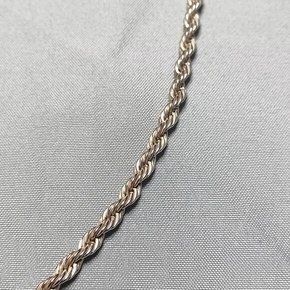 Silver Tone Rope Chain - Picture 3 of 4